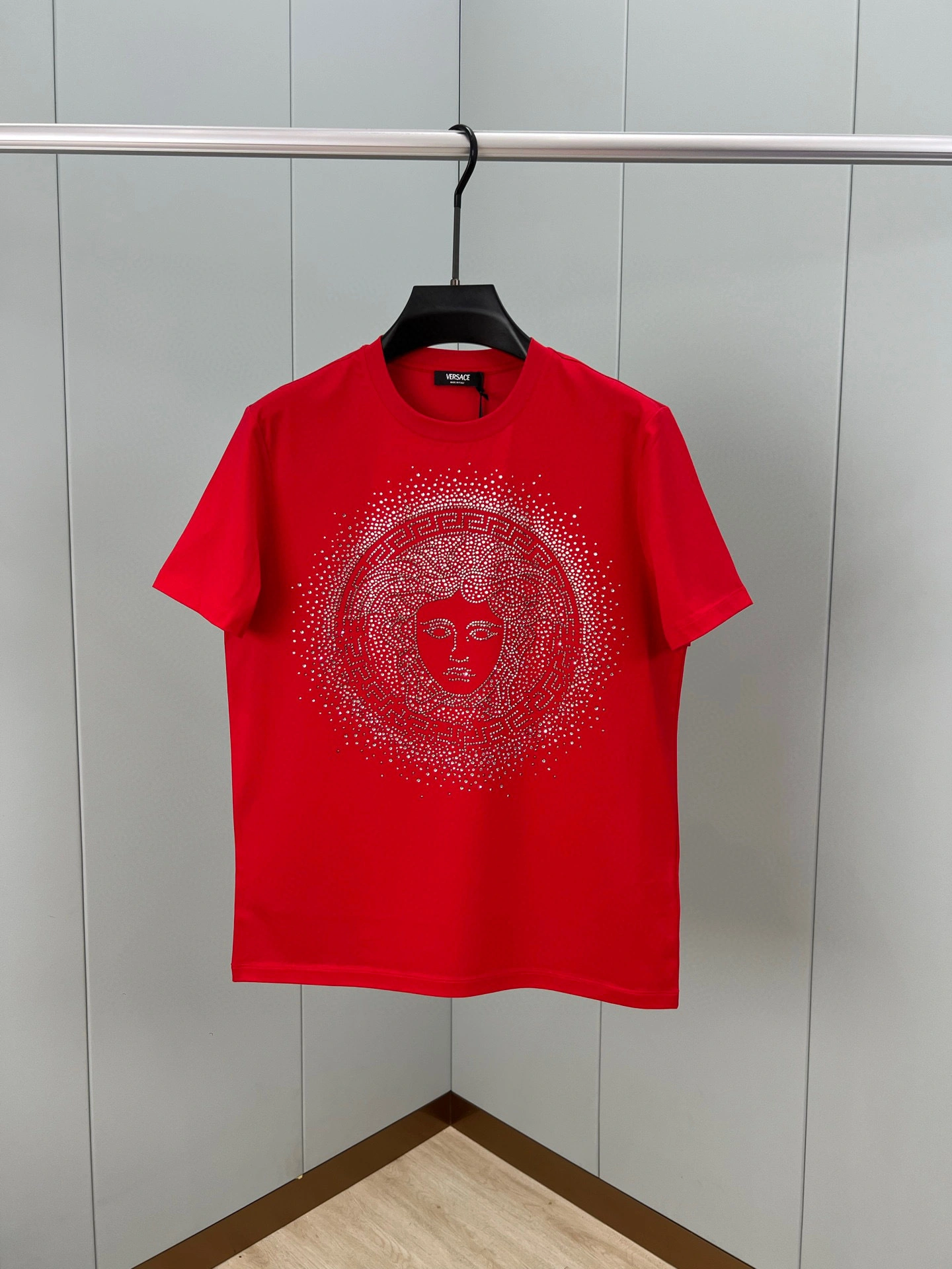 &wg.luxury- V5rs135 Fading Medusa Cotton 4colour item:E-F054C1708-4